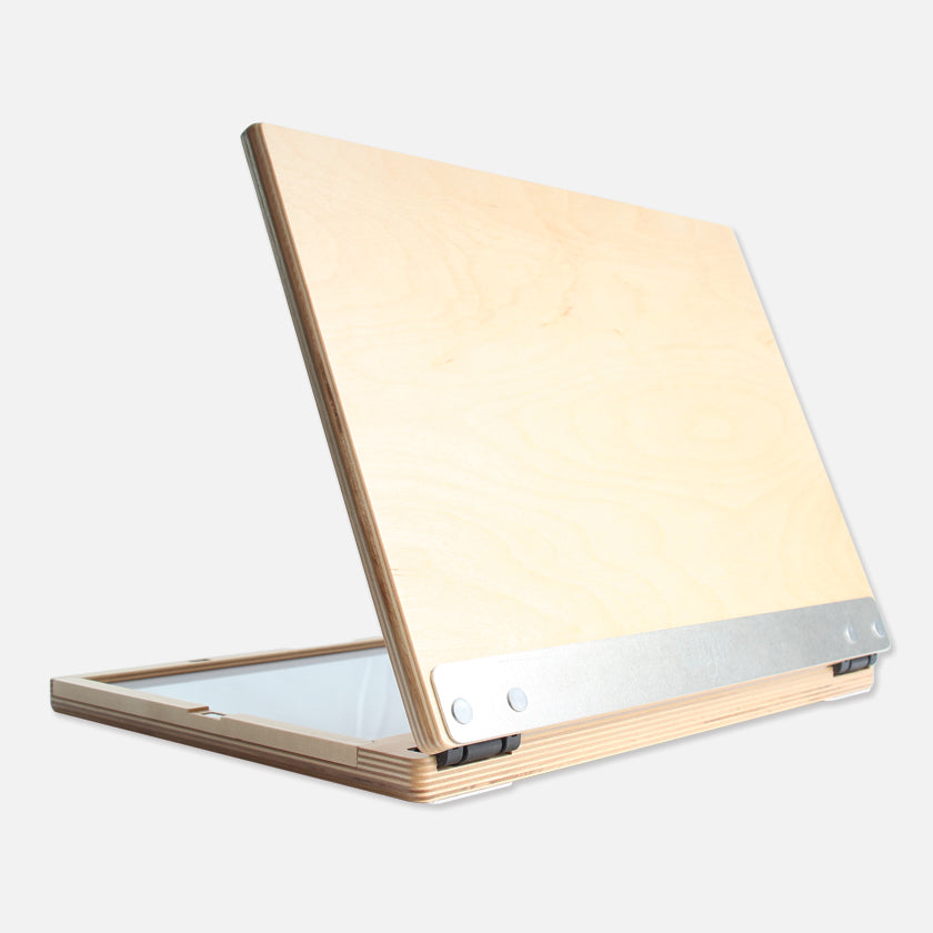 u.go Plein Air Anywhere Pochade Box, 11" x 14.5" model, back side of lid